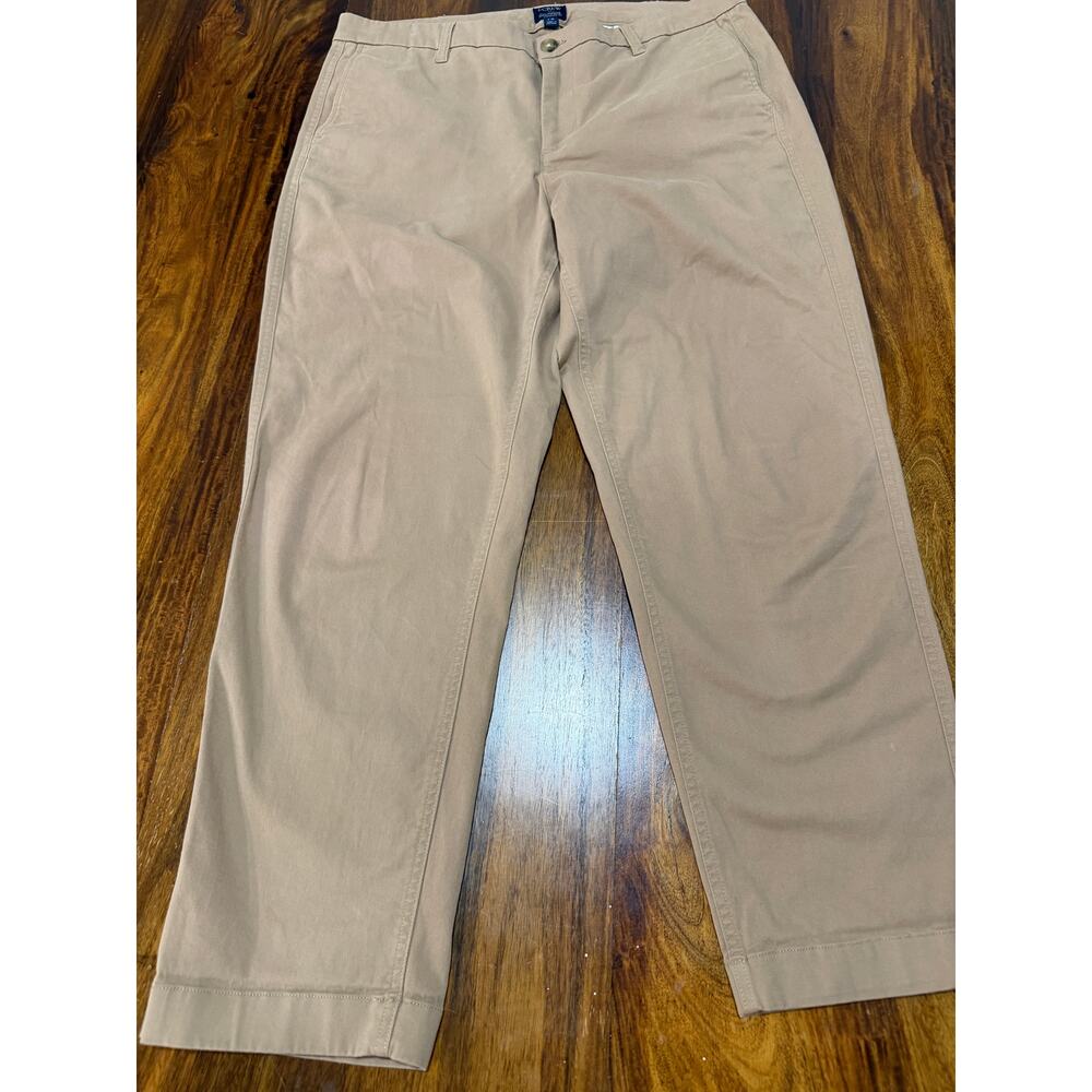 J.Crew High Rise Girlfriend Chino 14 | Straight Leg | Career Chic | Khaki